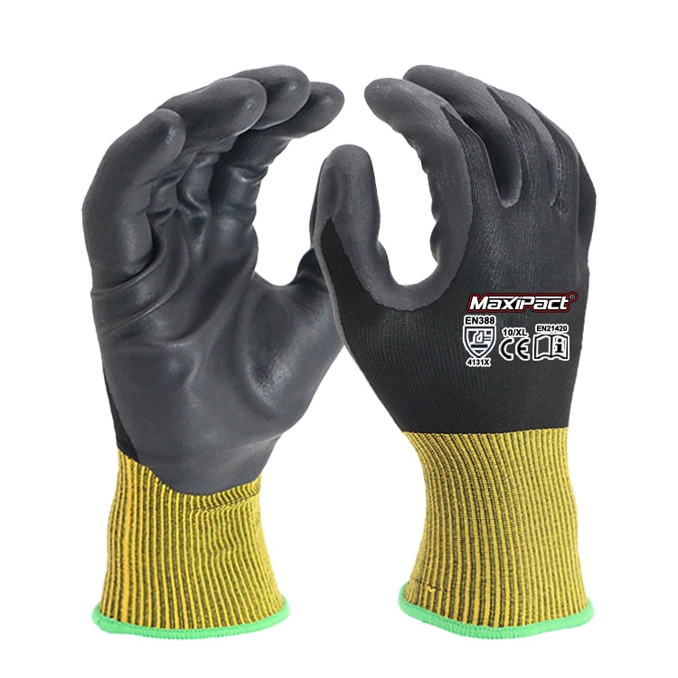 Nitrile Dip PPE Work Glove Oil Proof & Grip | MaxGlove