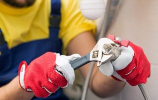 Considerations for Choosing the Right Safety Gloves