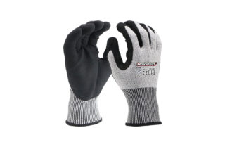 Why High-Performance Cut-Resistant Gloves Are Widely Embraced in the Metal Industry